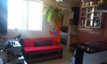 Apartamento para venda em Ganchinho de 45.00m² com 2 Quartos
