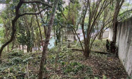 Terreno en Condomínio para venda em Granja Viana de 473.00m²