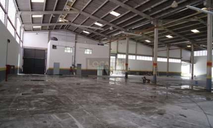 Galpão / Depósito / Armazém para venda em Jardim Califórnia de 3000.00m² com 20 Garagens