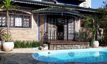Casa para venda em Urbanova Iv-a de 540.00m² com 3 Quartos, 3 Suites e 2 Garagens