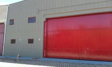 Galpão / Depósito / Armazém para alugar em Iporanga de 1000.00m²