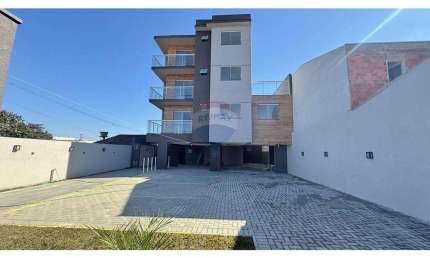 Apartamento para venda em Guaraituba de 65.00m² com 3 Quartos e 1 Suite