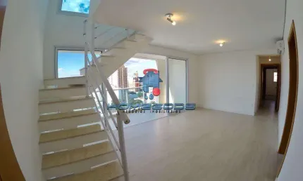 Cobertura para alugar em Cambuí de 225.00m² com 3 Quartos, 1 Suite e 4 Garagens