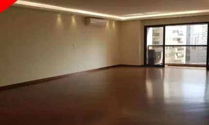Apartamento para alugar em Moema de 150.00m² com 3 Quartos, 3 Suites e 3 Garagens