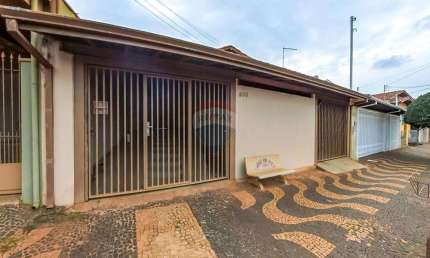 Casa para venda em Jardim Cândida de 191.19m² com 3 Quartos e 2 Garagens