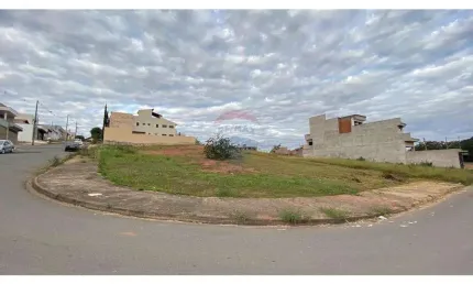 Terreno para venda em Jardim Terras De Santa Elisa de 325.00m²