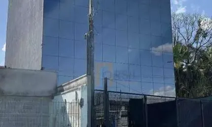 Prédio Comercial para venda e aluguel em Centro de 602.00m² com 3 Garagens