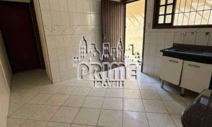 Casa para venda em Maracanã de 50.00m² com 2 Quartos e 2 Garagens