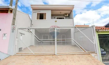 Casa para venda em Jardim Piazza Di Roma de 275.00m² com 3 Quartos e 4 Garagens