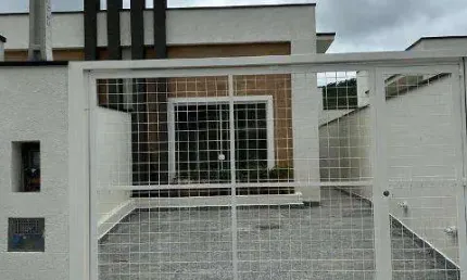 Casa para venda em Vila São Paulo de 110.00m² com 3 Quartos, 1 Suite e 2 Garagens