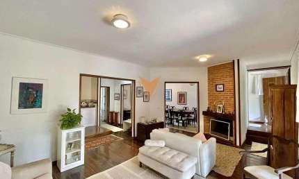 Casa para venda em Moinho Velho de 398.99m² com 4 Quartos, 2 Suites e 12 Garagens