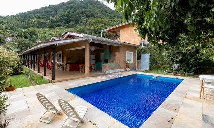 Casa para venda em Recanto Da Lagoinha de 600.00m² com 4 Quartos, 2 Suites e 3 Garagens