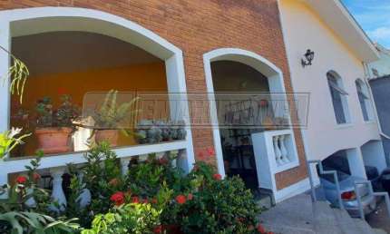 Casa para venda em Jardim São Paulo de 240.00m² com 4 Quartos, 1 Suite e 4 Garagens