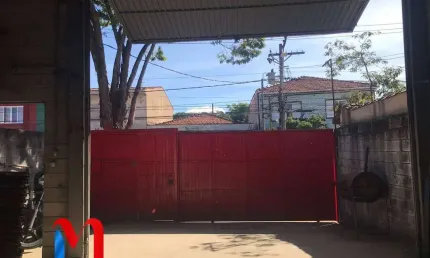 Galpão / Depósito / Armazém para alugar em Santa Terezinha de 160.00m² com 2 Garagens