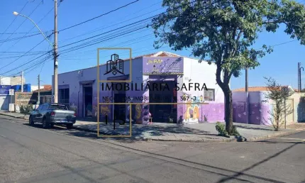 Sala Comercial para venda em Parque Industrial de 300.00m² com 2 Quartos e 10 Garagens