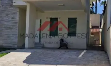 Casa de Condomínio para alugar em Parque Residencial Itapeti de 187.00m² com 3 Quartos, 3 Suites e 2 Garagens