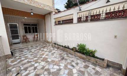 Casa para alugar em Vila da Penha de 80.00m² com 3 Quartos, 1 Suite e 1 Garagem