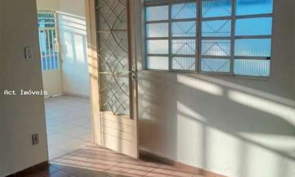 Casa para venda em Santana de 300.00m² com 2 Quartos e 1 Garagem