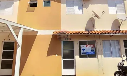 Sobrado para venda em Vila Militar de 53.87m² com 2 Quartos e 1 Garagem