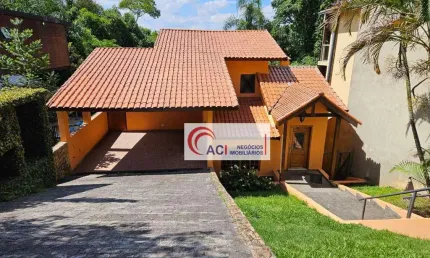 Casa de Condomínio para venda em Vila Verde de 170.00m² com 3 Quartos, 1 Suite e 6 Garagens