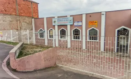 Casa comercial à venda na Rua Abel Scuissiato, 1156, Atuba, Colombo