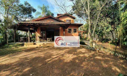 Casa de Condomínio para venda em Vila Verde de 161.00m² com 3 Quartos e 4 Garagens
