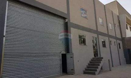 Galpão / Depósito / Armazém para alugar em Vila Monte Belo de 868.00m²