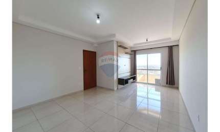 Apartamento para alugar em Jardim Bela Vista de 79.00m² com 3 Quartos, 1 Suite e 2 Garagens