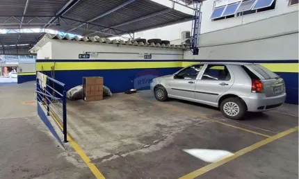 Galpão / Depósito / Armazém para alugar em Floresta de 485.00m² com 24 Garagens