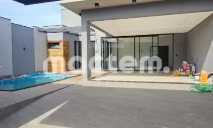 Casa para venda em Cidade Jardim de 162.00m² com 3 Quartos, 1 Suite e 4 Garagens