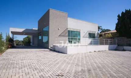 Casa para venda em Condomínio Casa Grande de 203.00m² com 3 Quartos, 3 Suites e 6 Garagens