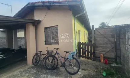 Casa para venda em Loteamento Residencial São Vicente De Paulo de 250.00m² com 2 Quartos e 1 Garagem