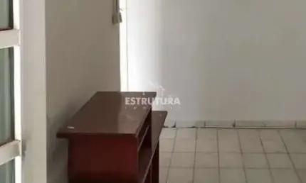 Casa para alugar em Novo Jardim Wenzel de 60.00m² com 1 Quarto