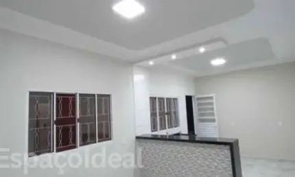Casa para venda e aluguel em Jardim Santo Antonio de 78.00m² com 2 Quartos e 2 Garagens