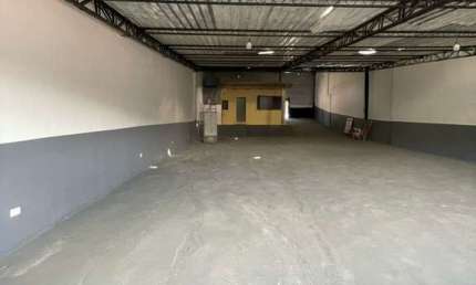 Galpão / Depósito / Armazém para alugar em Parque São George de 250.00m² com 1 Quarto