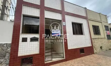 Casa para alugar em Centro de 97.00m² com 2 Quartos e 1 Suite