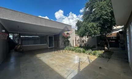 Casa para venda em Parque Residencial Cidade Universitária de 213.00m² com 3 Quartos, 3 Suites e 4 Garagens
