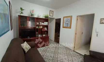 Casa para venda em Vila Nova Irerê de 270.00m² com 7 Quartos e 3 Garagens