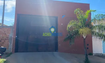 Galpão / Depósito / Armazém para venda em Umuarama de 200.00m² com 2 Quartos e 3 Garagens
