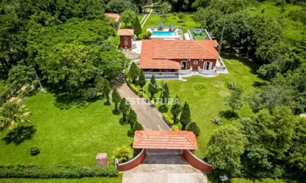 Chácara para venda em Floresta Escura de 10000.00m² com 6 Quartos, 1 Suite e 10 Garagens
