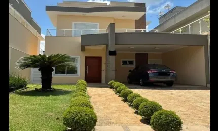 Casa de Condomínio para venda em Araçoiaba da Serra de 200.00m² com 3 Quartos, 1 Suite e 2 Garagens