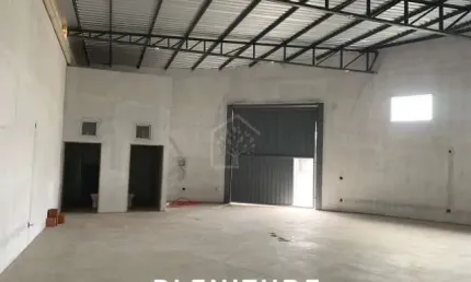 Sala Comercial para alugar em Residencial Jardim Centenário de 200.00m²