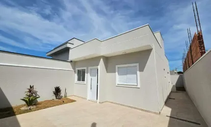 Casa para venda em Jardim Casablanca de 60.00m² com 2 Quartos e 2 Garagens
