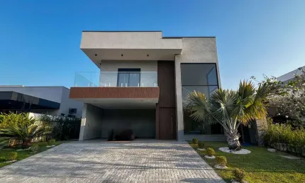 Casa de Condomínio para venda em Alphaville Nova Esplanada 3 de 416.00m² com 4 Quartos, 4 Suites e 4 Garagens