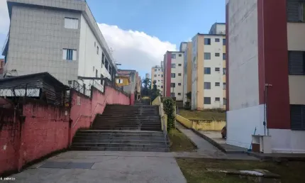 Apartamento para alugar em Jardim Laura de 50.00m² com 2 Quartos e 1 Garagem