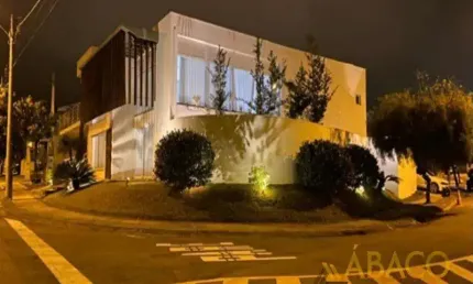 Casa para venda em Jardim Jockey Clube de 309.52m² com 3 Quartos, 1 Suite e 4 Garagens