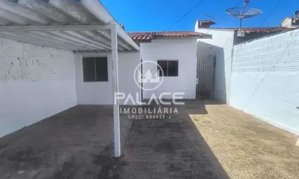 Casa para alugar em Loteamento São Francisco de 64.00m² com 2 Quartos e 2 Garagens