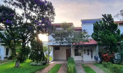 Casa de Condomínio para venda em Vila Nossa Senhora Do Carmo de 173.00m² com 4 Quartos, 1 Suite e 5 Garagens