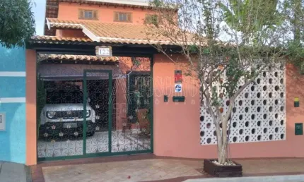 Casa para venda em Parque Igaçaba de 136.00m² com 2 Quartos, 2 Suites e 2 Garagens