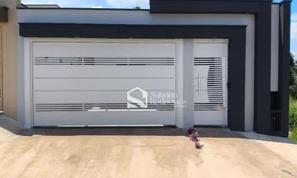 Casa para venda em Chácaras Alvorada de 86.00m² com 2 Quartos, 1 Suite e 2 Garagens